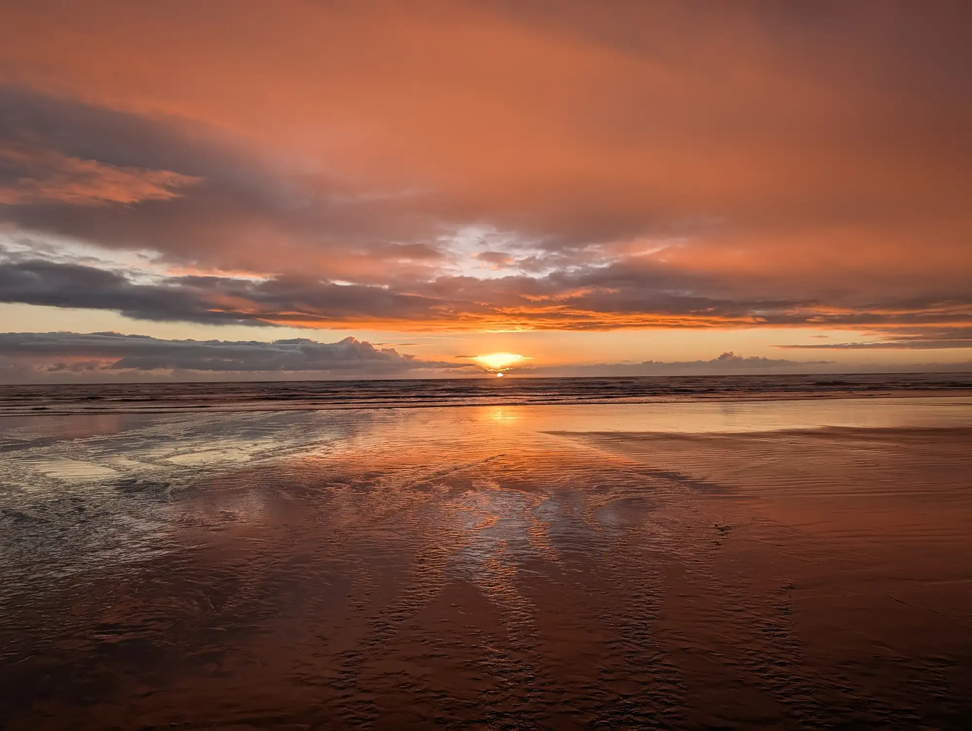 Sunset on 90 Mile beach